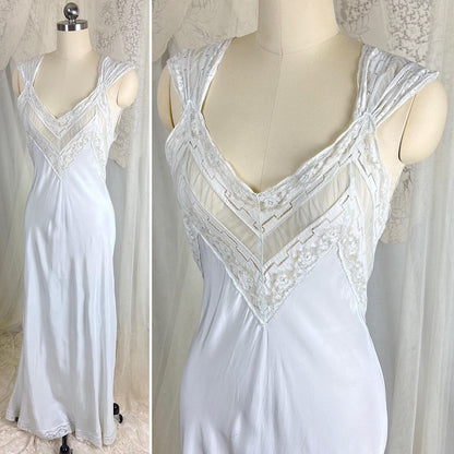 Vintage 1940's Nightgown - Palest Blue Rayon with Open Back & Art Deco Patterned Lace - Size S, M - Daggers & Dames