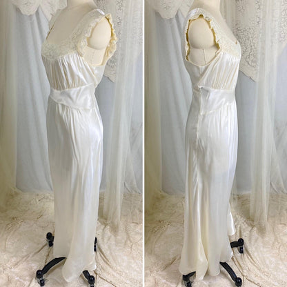 Vintage 1940's Nightgown - Pearl White Rayon Satin with Ivory Cotton Lace - Size M - By Radcliffe - Daggers & Dames