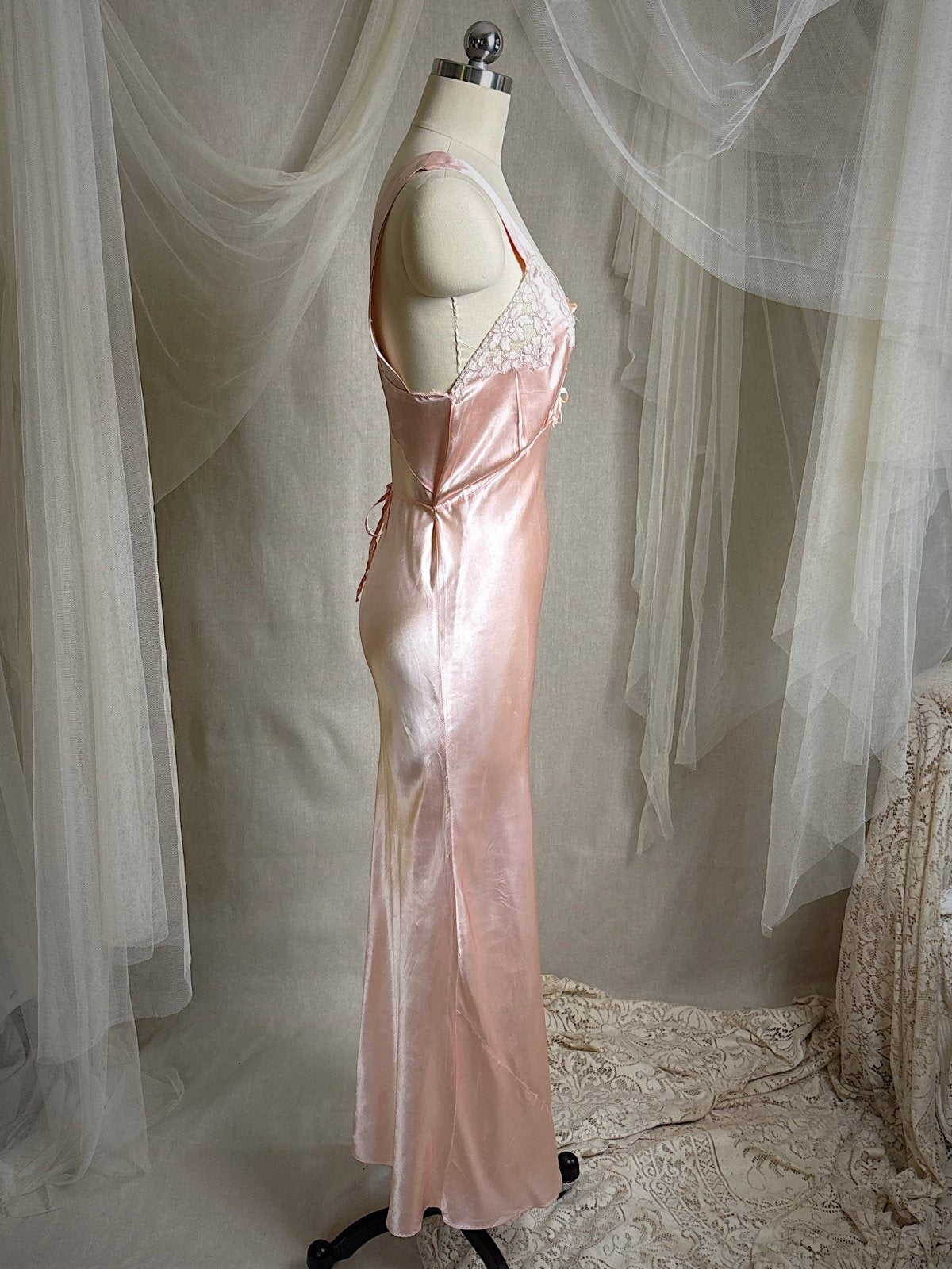 Vintage 1940's Nightgown - Rose Pink Rayon Satin with Nude Cotton Lace Appliqués & Geo Stitch back | XS - Daggers & Dames