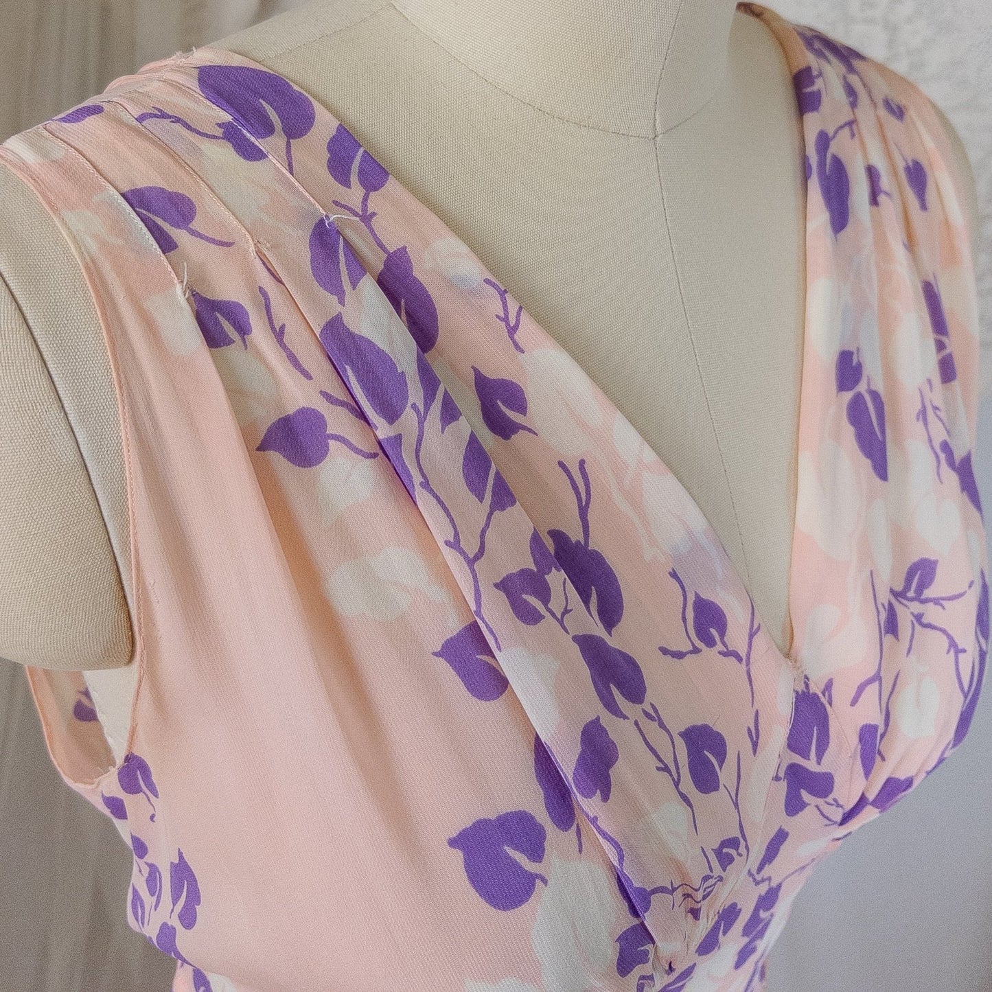 Vintage 1940's Nightgown - Sheer Baby Pink Rayon Chiffon with Violet & White Vine Print | XS, Small, Medium - Daggers & Dames