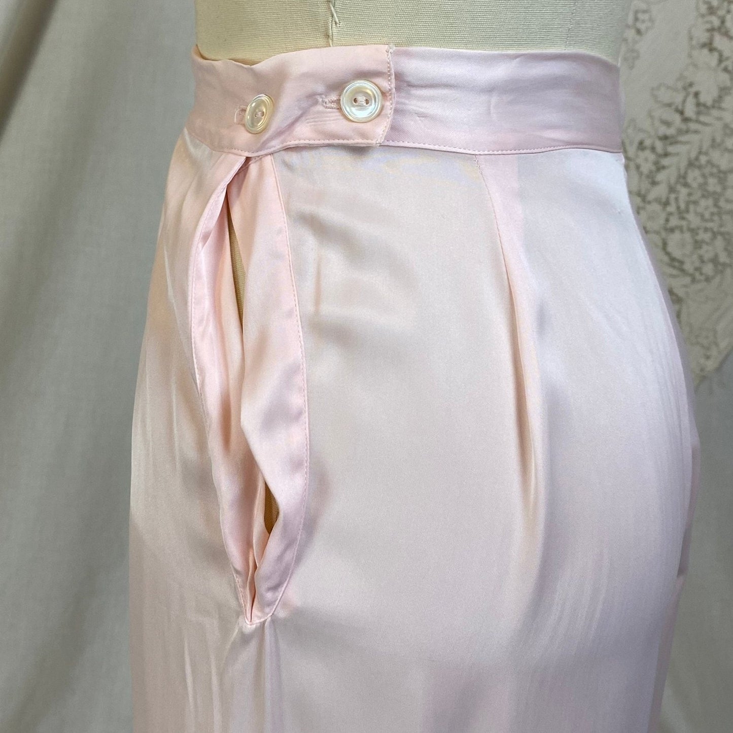 Vintage 1940's Pajama Set | Pale Powder Pink Rayon Satin with Ivory Lace | Size M, LG | Textron - New with Tags - Daggers & Dames