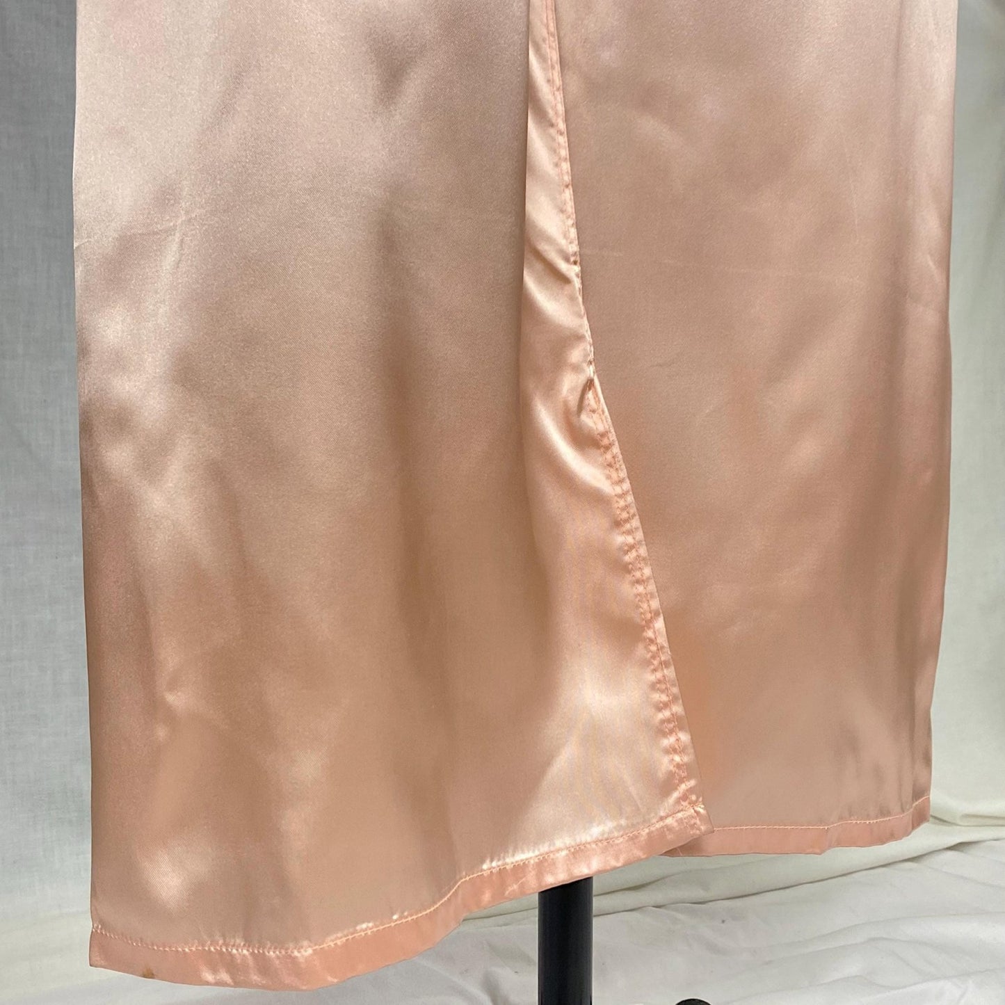 Vintage 1940's Pajama Set | Rosy Pink Rayon Satin with Ruffled Lace & Satin Damask Collar | Size XS, S | Little Miss Dixie - Never Worn - Daggers & Dames