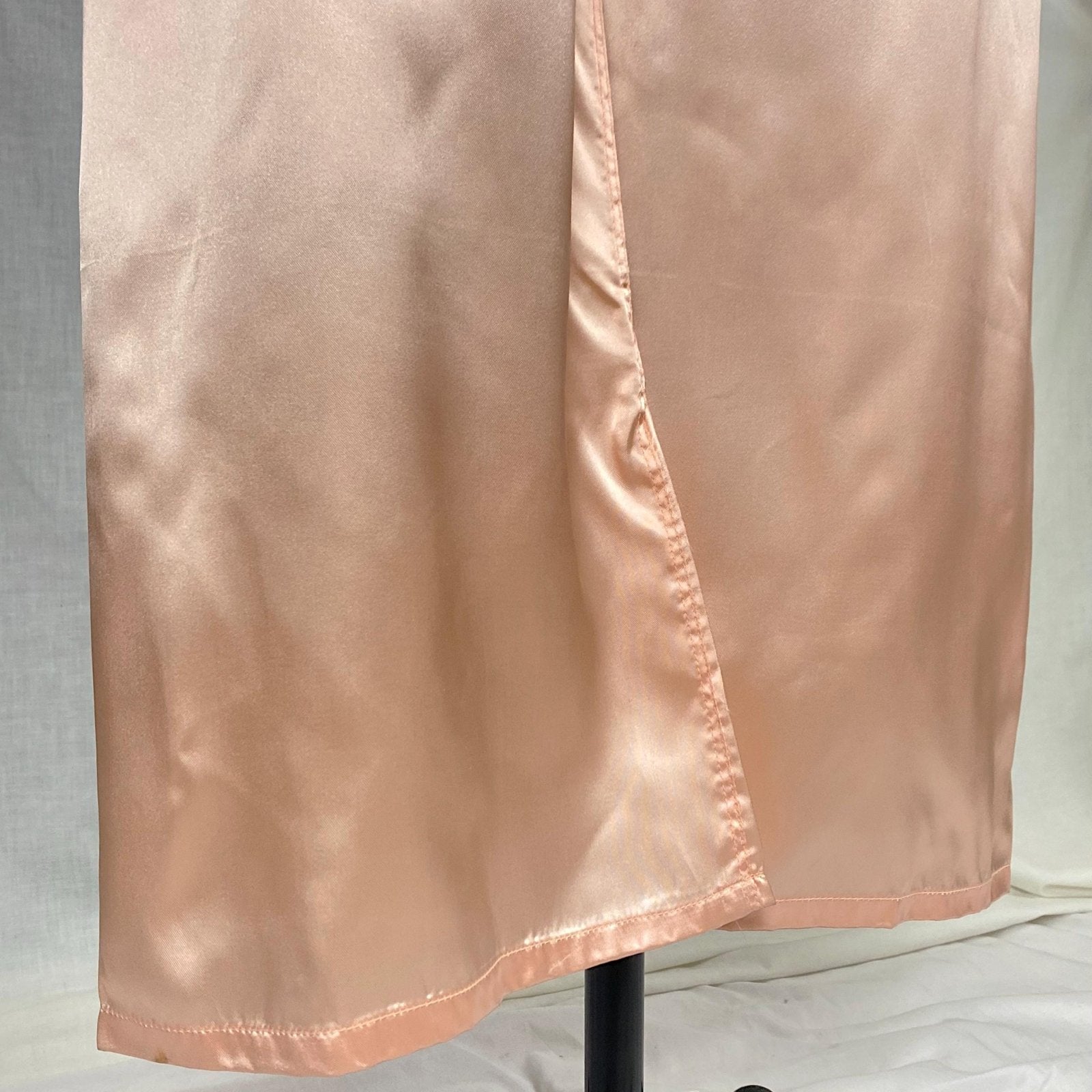 Vintage 1940's Pajama Set | Rosy Pink Rayon Satin with Ruffled Lace & Satin Damask Collar | Size XS, S | Little Miss Dixie - Never Worn - Daggers & Dames