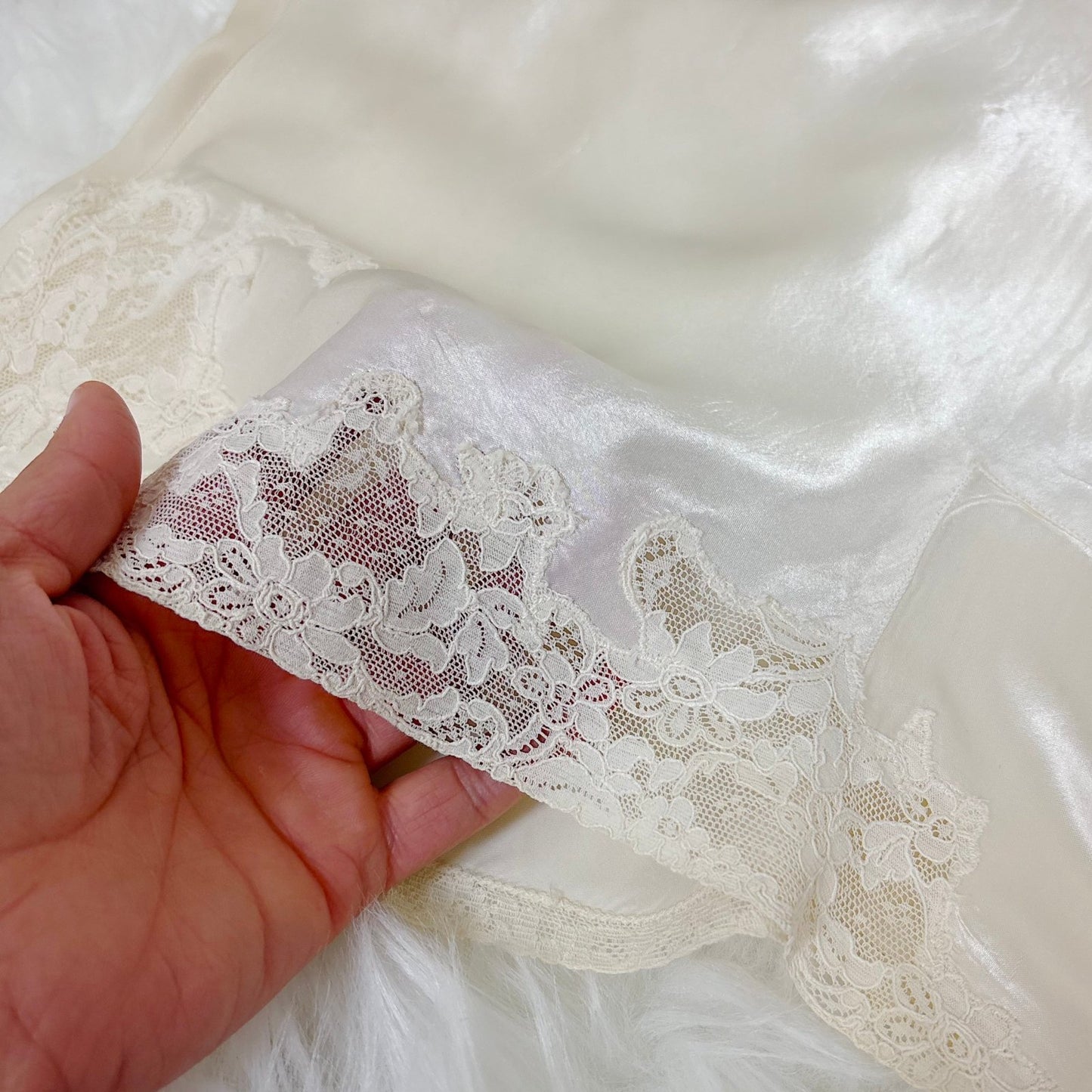 Vintage 1940's Pearly White Rayon Satin Tap Pants with Cotton Lace - by Seamprufe, size XS, S - Daggers & Dames