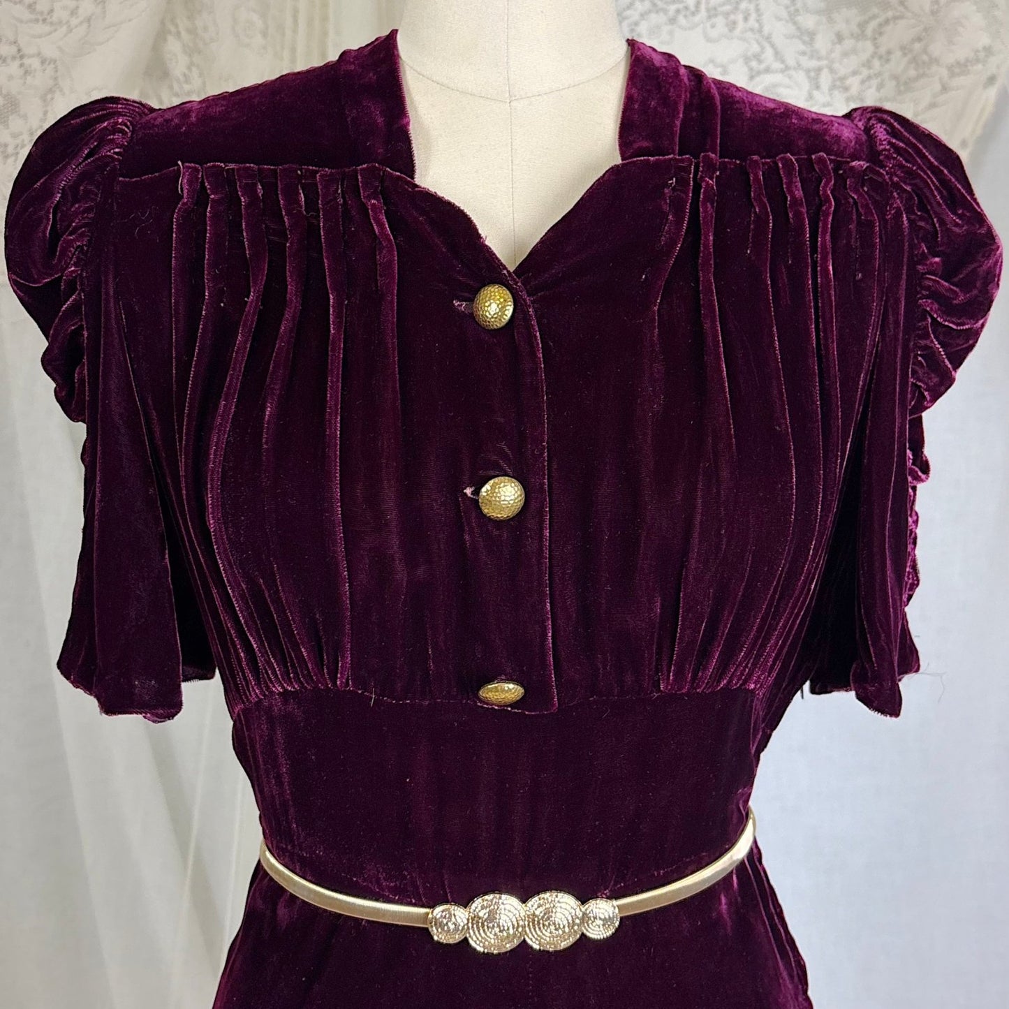 Vintage 1940's Rich Merlot Velvet Dress with Hammered Brass Buttons - Size S - Daggers & Dames