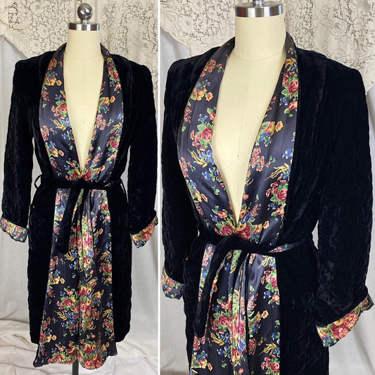 Vintage 1940's Robe | Quilted Black Velvet with Floral Print Indigo Rayon Satin Lining | Size S, M - Daggers & Dames