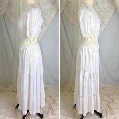 Vintage 1940's Sheer White Rayon Chiffon Dressing Gown - By Radcliffe, Size M - Daggers & Dames