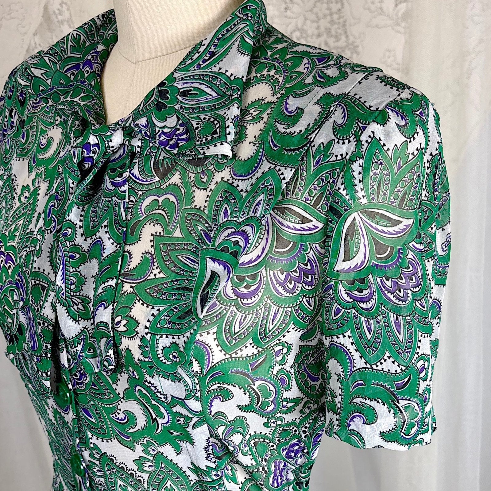 Vintage 1940's Sheer White Rayon Shirtwaist Dress with Bold Green & Purple Paisley Print - Rare Plastic Zipper - Size XS, S - Daggers & Dames
