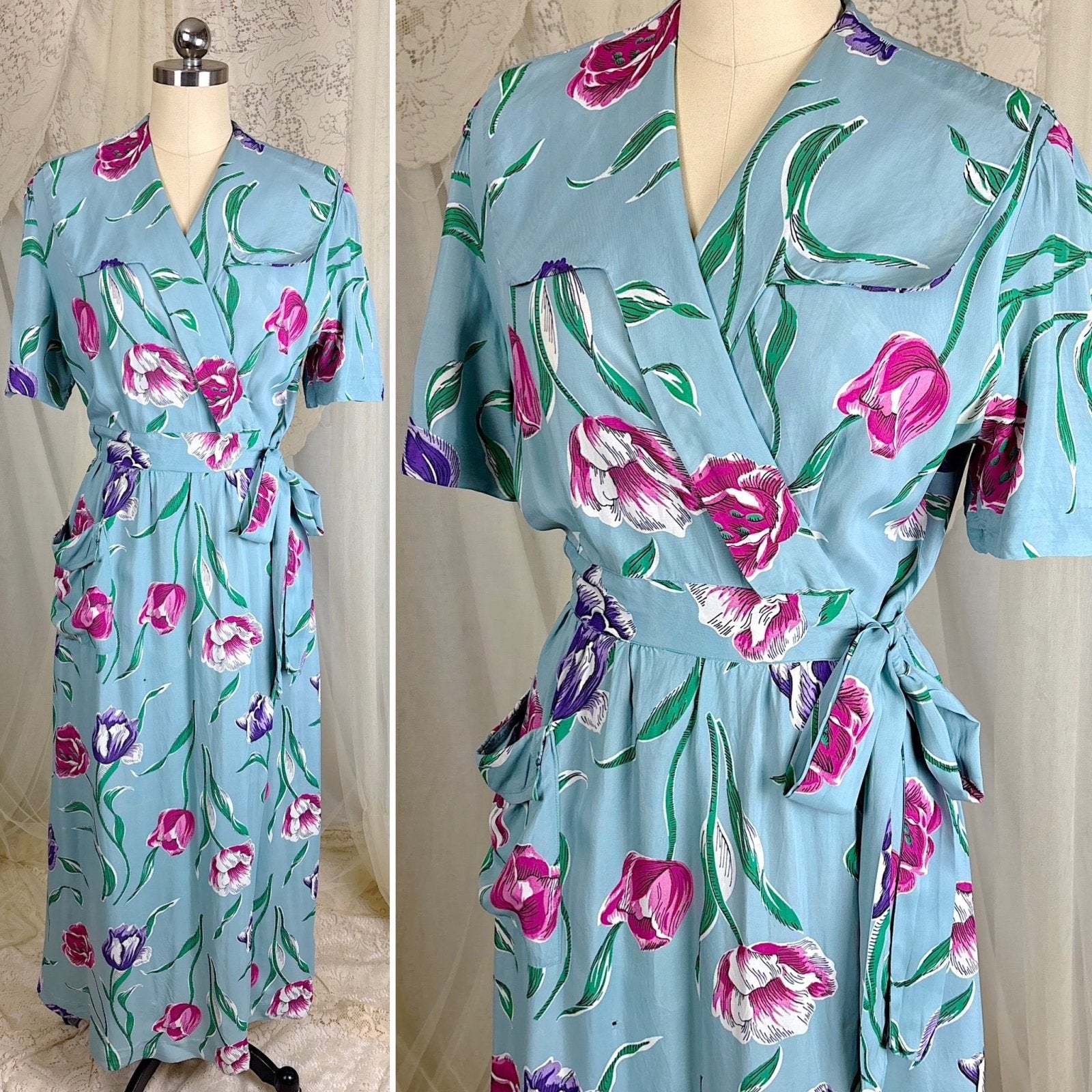 Vintage 1940's Sky Blue Rayon Dressing Gown with Bold Tulip Print - By Vali Fashion, Size S, M - Daggers & Dames