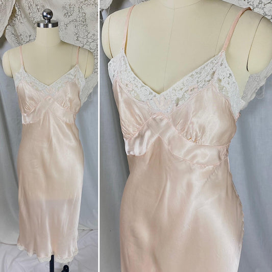 Vintage 1940's Slip | Light Rose Pink Rayon Satin with Cream Cotton Lace | Size XS, S | By La Courelle - Daggers & Dames