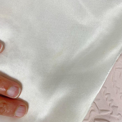 Vintage 1940's Tap Pants | Pearlescent White Rayon Satin with Heart Appliques & Lace | Size XS | Corticelli Lingerie - Daggers & Dames