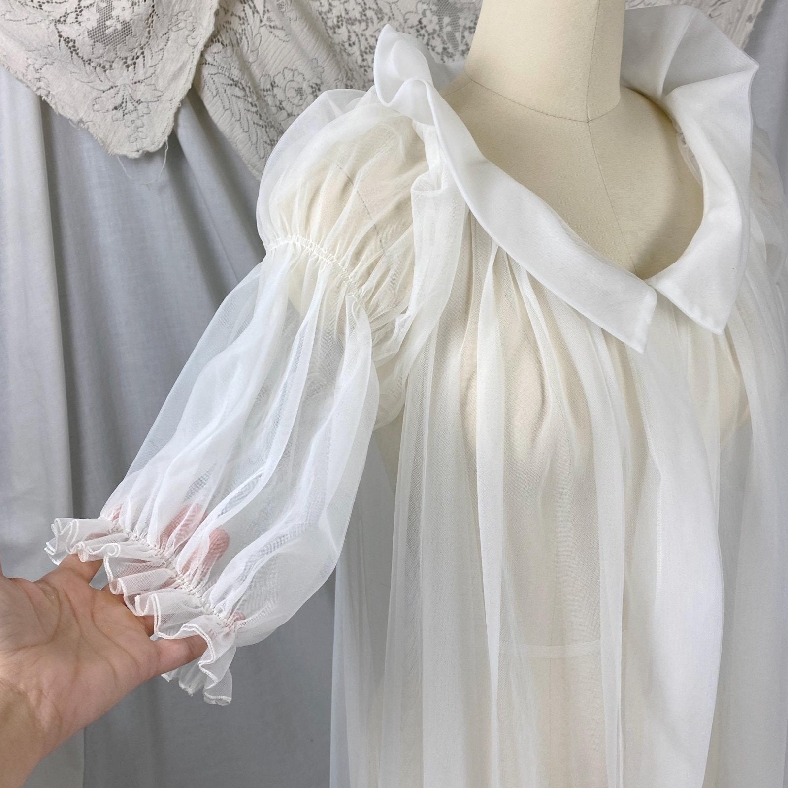 Vintage 1950's Peignoir Robe | Sheer White Nylon Tulle with Puffed Sleeves & Portrait Collar | Size S, M | By Vanity Fair - Daggers & Dames