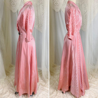 Vintage 1950's Robe - Bold Berry & Powder Pink Satin Brocade with Rhinestone Brooch - Size S, M - By Maxan - Daggers & Dames