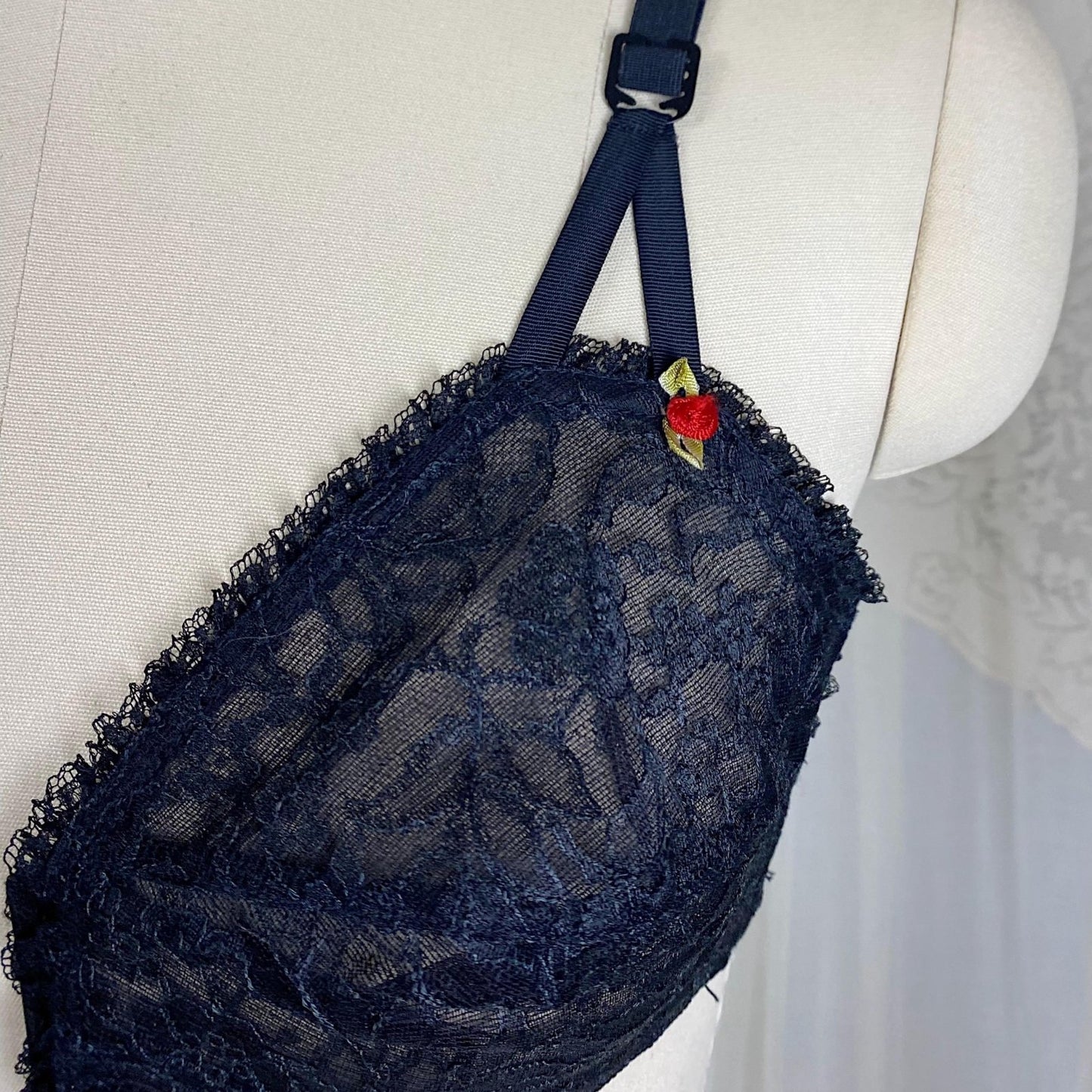Vintage 1950's U - Wire Bra | Sheer Black Lace with Adjustable Low Back | Size 36 B | Holiday by Formfit - Designers Collection - Daggers & Dames
