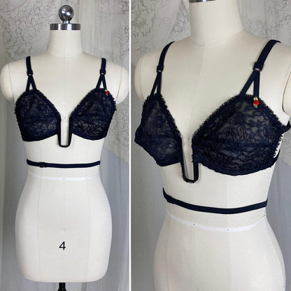 Vintage 1950's U - Wire Bra | Sheer Black Lace with Adjustable Low Back | Size 36 B | Holiday by Formfit - Designers Collection - Daggers & Dames