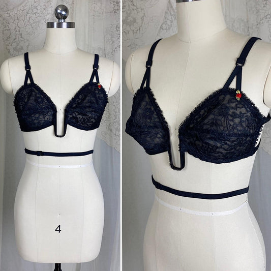 Vintage 1950's U - Wire Bra | Sheer Black Lace with Adjustable Low Back | Size 36 B | Holiday by Formfit - Designers Collection - Daggers & Dames