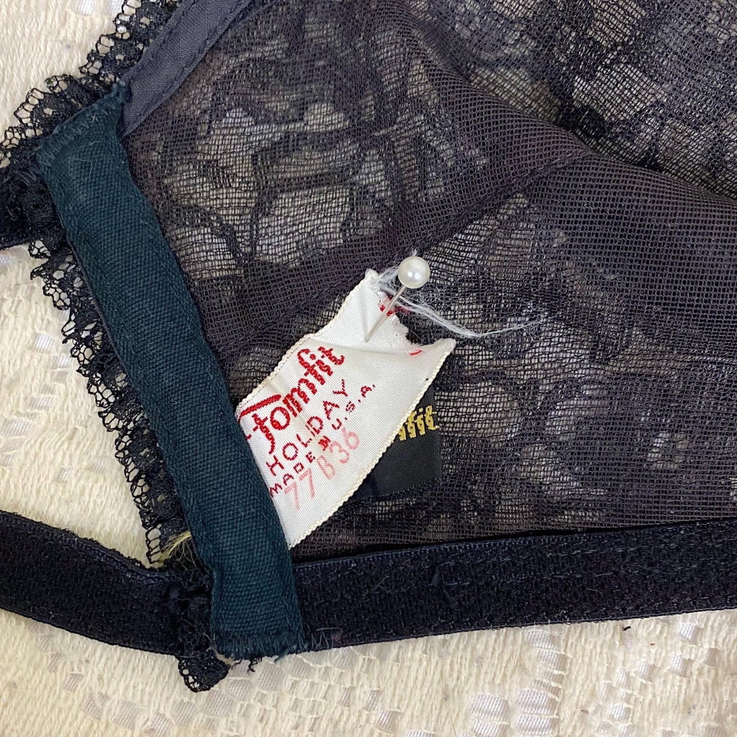 Vintage 1950's U - Wire Bra | Sheer Black Lace with Adjustable Low Back | Size 36 B | Holiday by Formfit - Designers Collection - Daggers & Dames