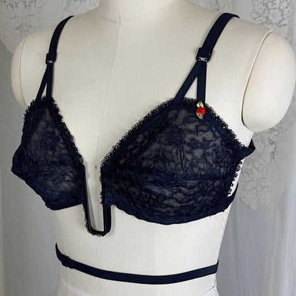 Vintage 1950's U - Wire Bra | Sheer Black Lace with Adjustable Low Back | Size 36 B | Holiday by Formfit - Designers Collection - Daggers & Dames
