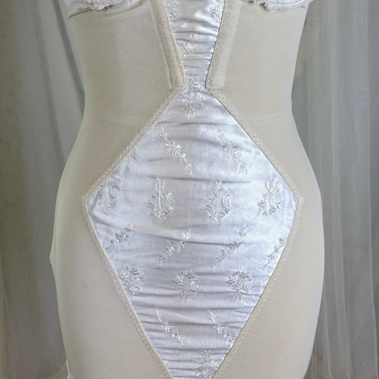 Vintage 1950's White Satin Strapless All - in - One Girdle with Embroidery by Lily of France - Enhance, Size 36 B - Daggers & Dames