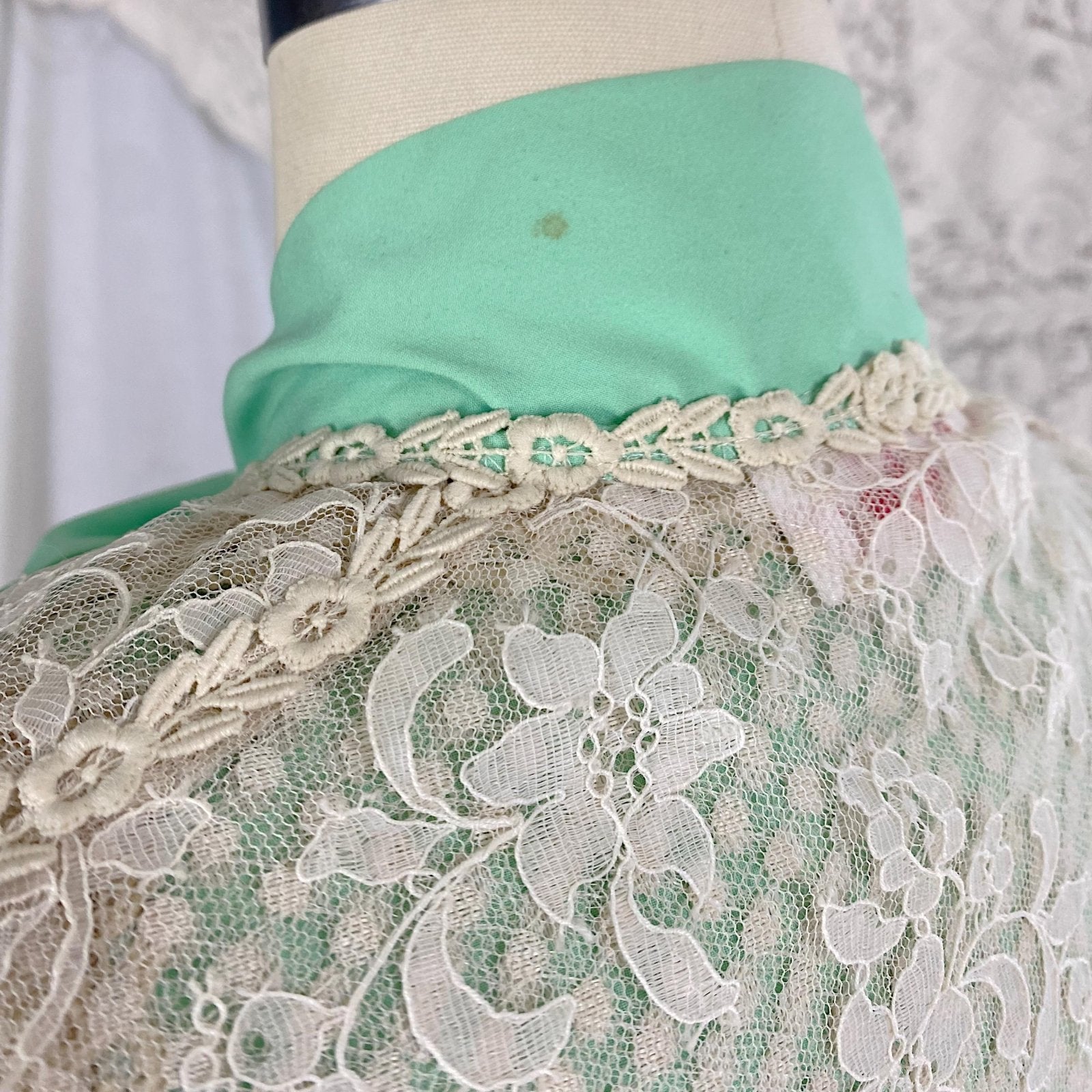Vintage 1960's - 1970's Peignoir Set | Pistachio Green Pleated Satin with Cream Polka Dot & Floral Lace | Size XS, S | Odette Barsa - Daggers & Dames