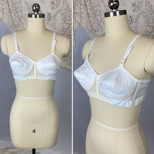 Vintage 1960's Bra | Crisp White Cotton with Bullet Cups & Star Embroidery | Size 34 A, 32 B - Daggers & Dames