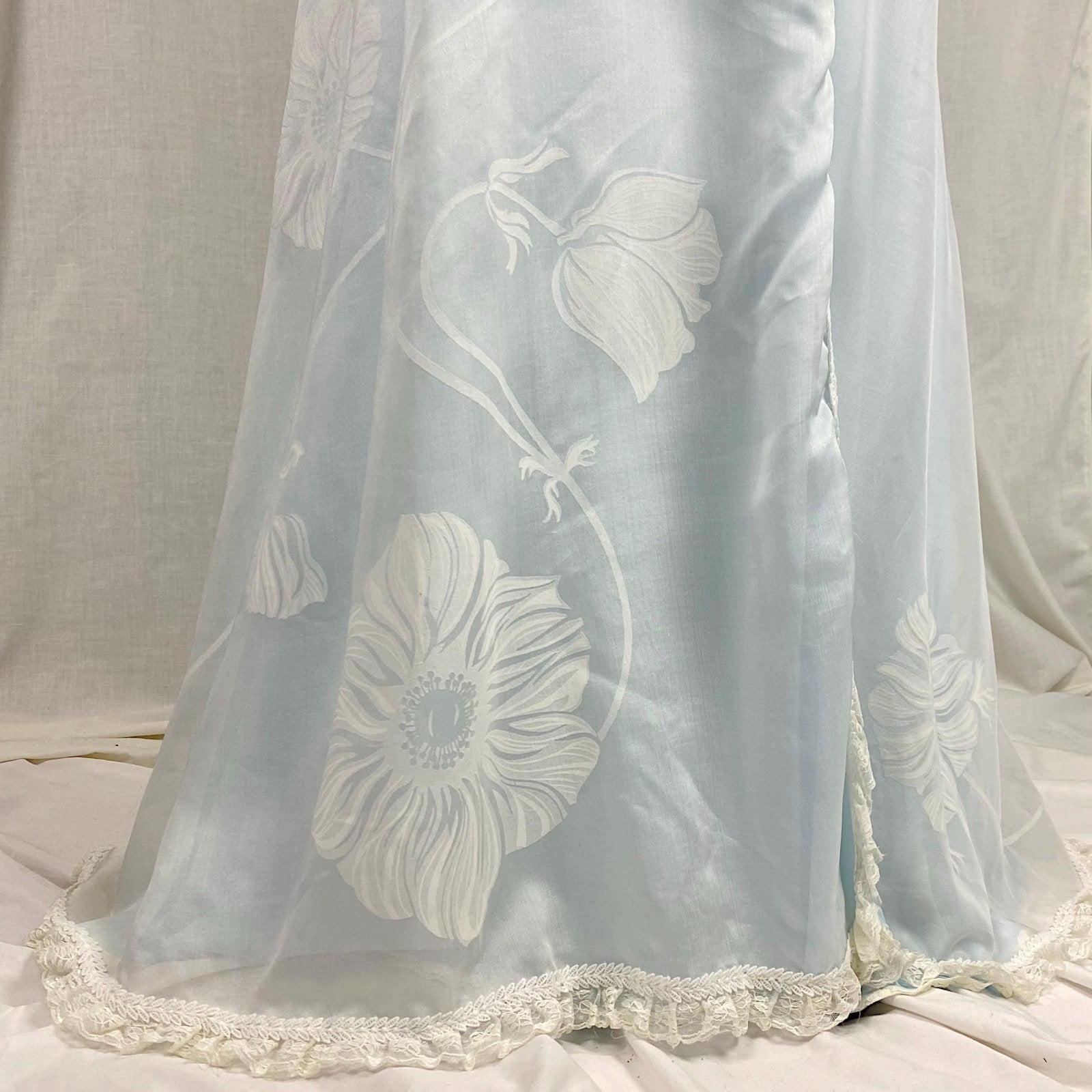 Vintage 1960's Nightgown & Peignoir Set - Powder Blue Nylon with Sheer Floral Print White Organdy Overlay - Size S - By Odette Barsa - Daggers & Dames