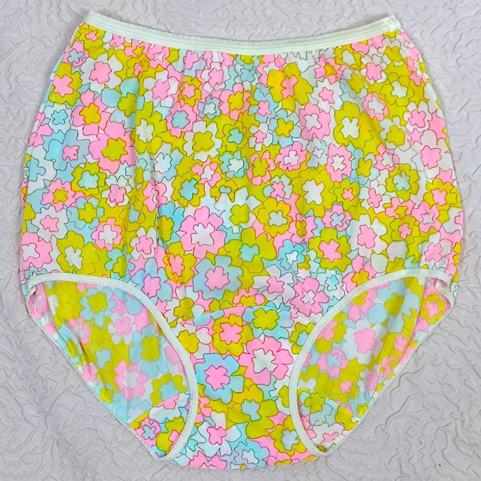 Vintage 1960's Pillow Tab Panties | High Rise White Nylon with Floral Print & Mushroom Gusset | Size S, M | By Vassarette - Never Worn - Daggers & Dames