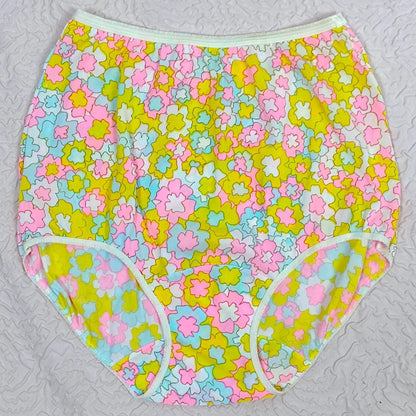 Vintage 1960's Pillow Tab Panties | High Rise White Nylon with Floral Print & Mushroom Gusset | Size S, M | By Vassarette - Never Worn - Daggers & Dames