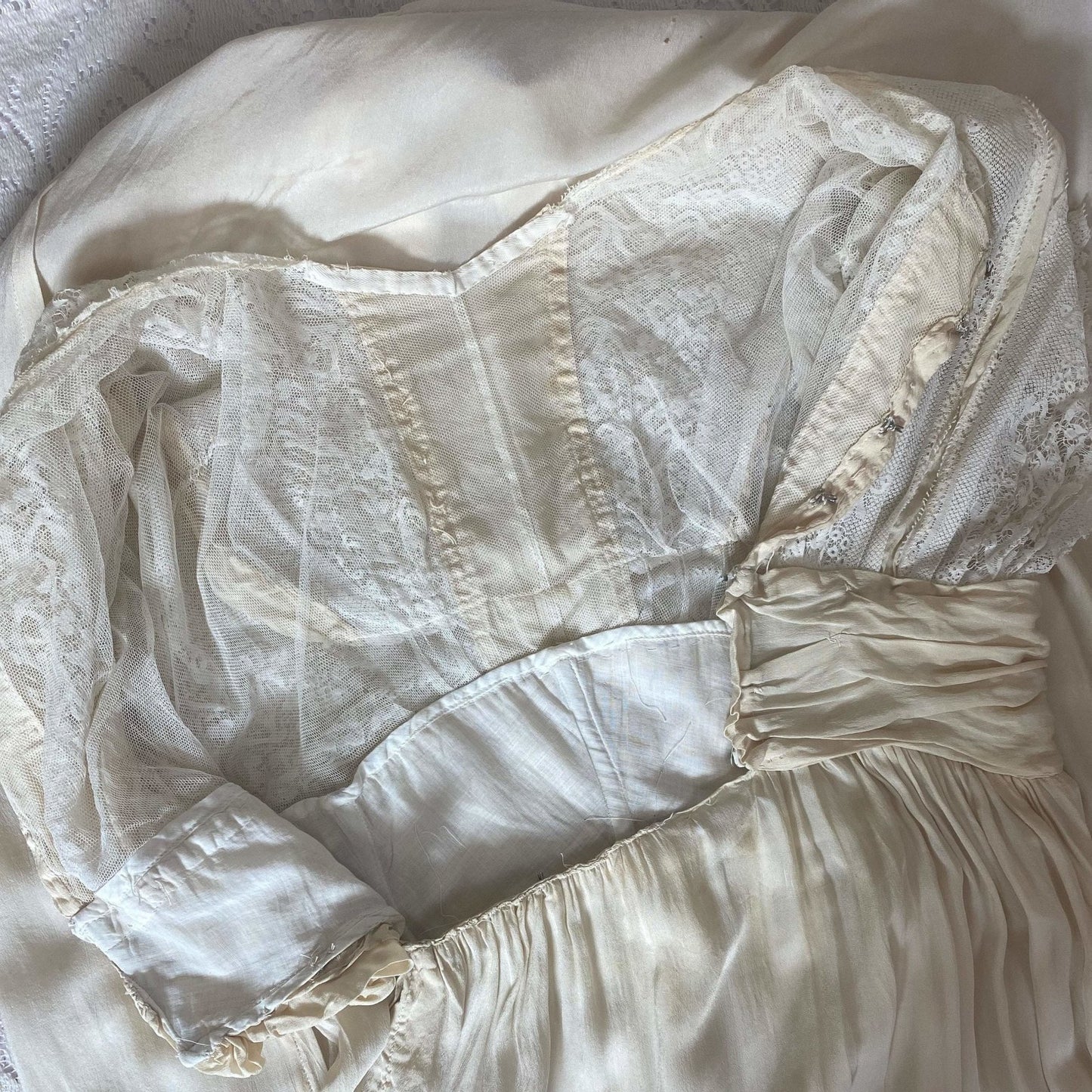 Antique 1900's - 1910's Dress | Buttercream Silk with White Chantilly Lace & Animal Bone | Size XS - Daggers & Dames