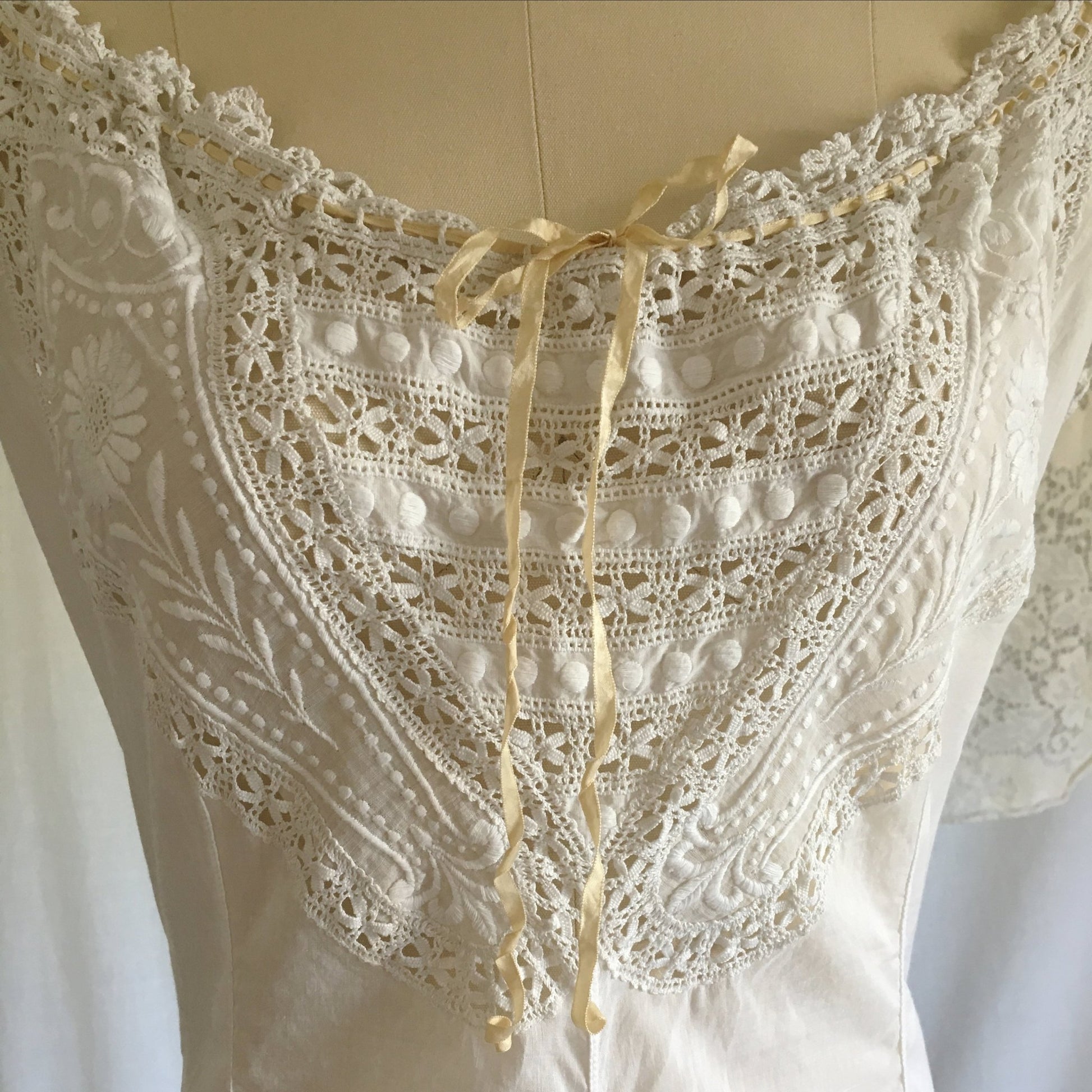 Antique 1910's Edwardian Camiknickers | White Cotton Linen Teddy with Embroidery & Eyelet Lace | Size S, MED - Daggers & Dames