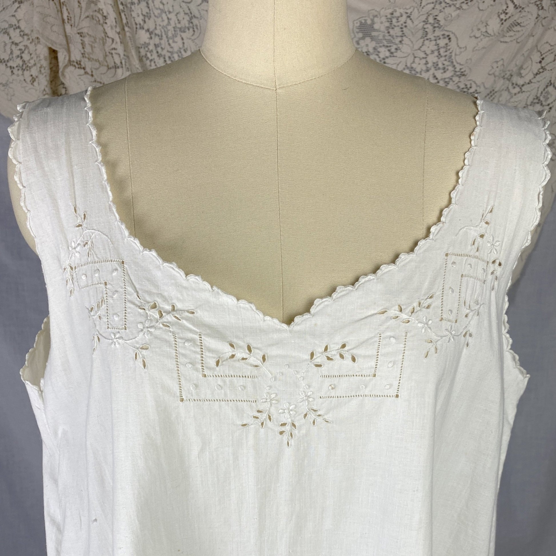 Antique 1910's Edwardian Chemise | Crisp White Cotton with Embroidery | Size Free - Daggers & Dames
