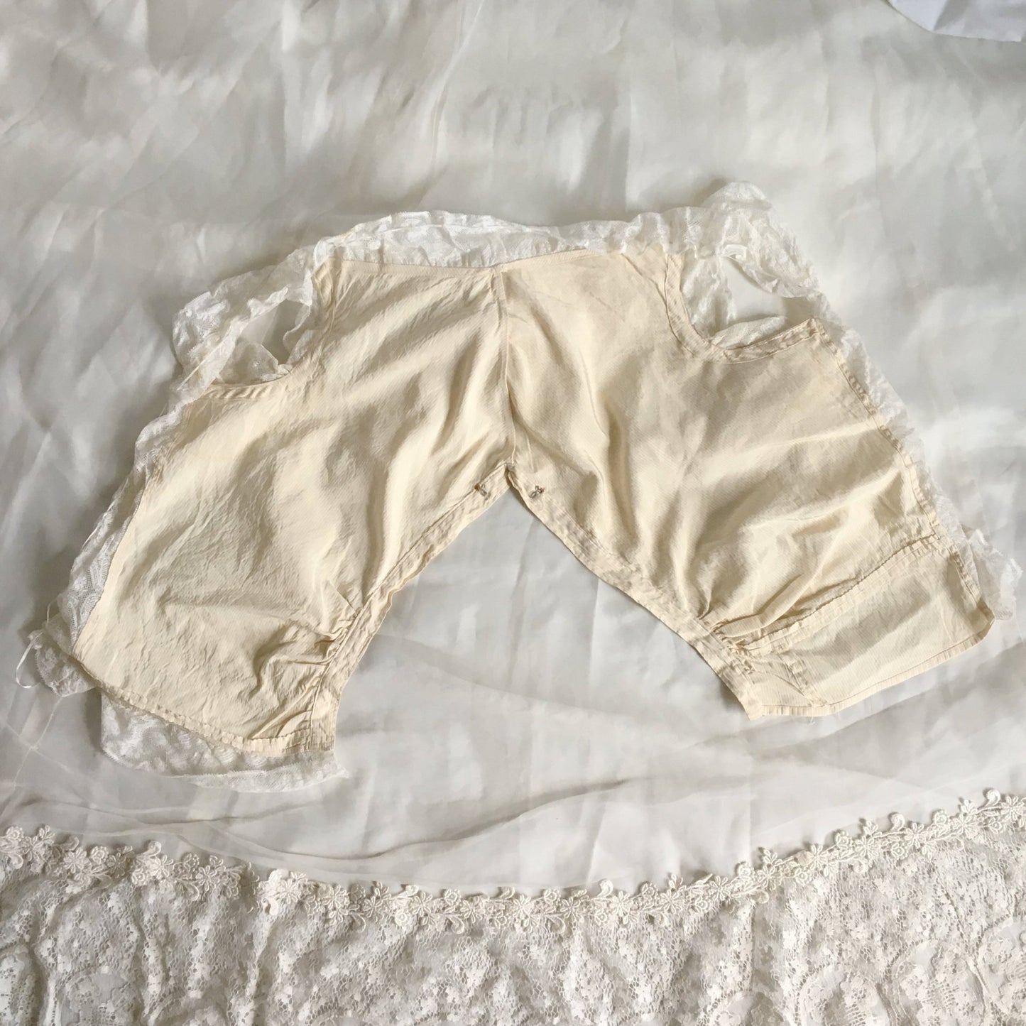 Antique 1910's Edwardian Corset Cover | Pale Yellow Cotton with Pinstripes & Lace | Size XXS - Daggers & Dames