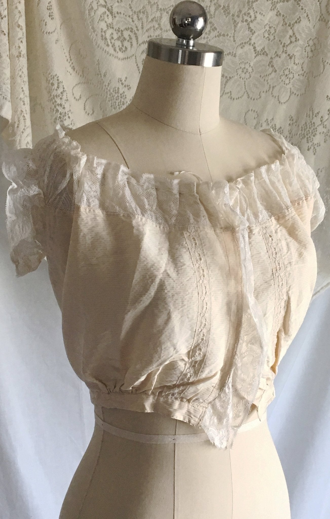 Antique 1910's Edwardian Corset Cover | Pale Yellow Cotton with Pinstripes & Lace | Size XXS - Daggers & Dames