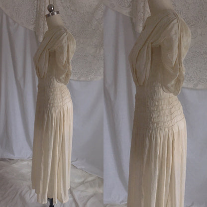 Antique 1910's Edwardian Dress | Gathered Ivory Silk with Floral Lace & Belled Sleeves | Size XXS - Daggers & Dames