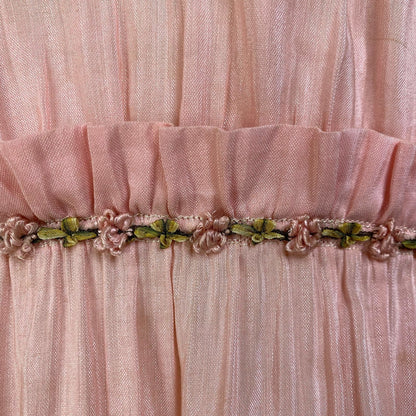 Antique 1910's Edwardian Dressing Gown Robe | Tea Rose Pink Cotton with Embroidered Ruffled Tulle | Size XS - Daggers & Dames