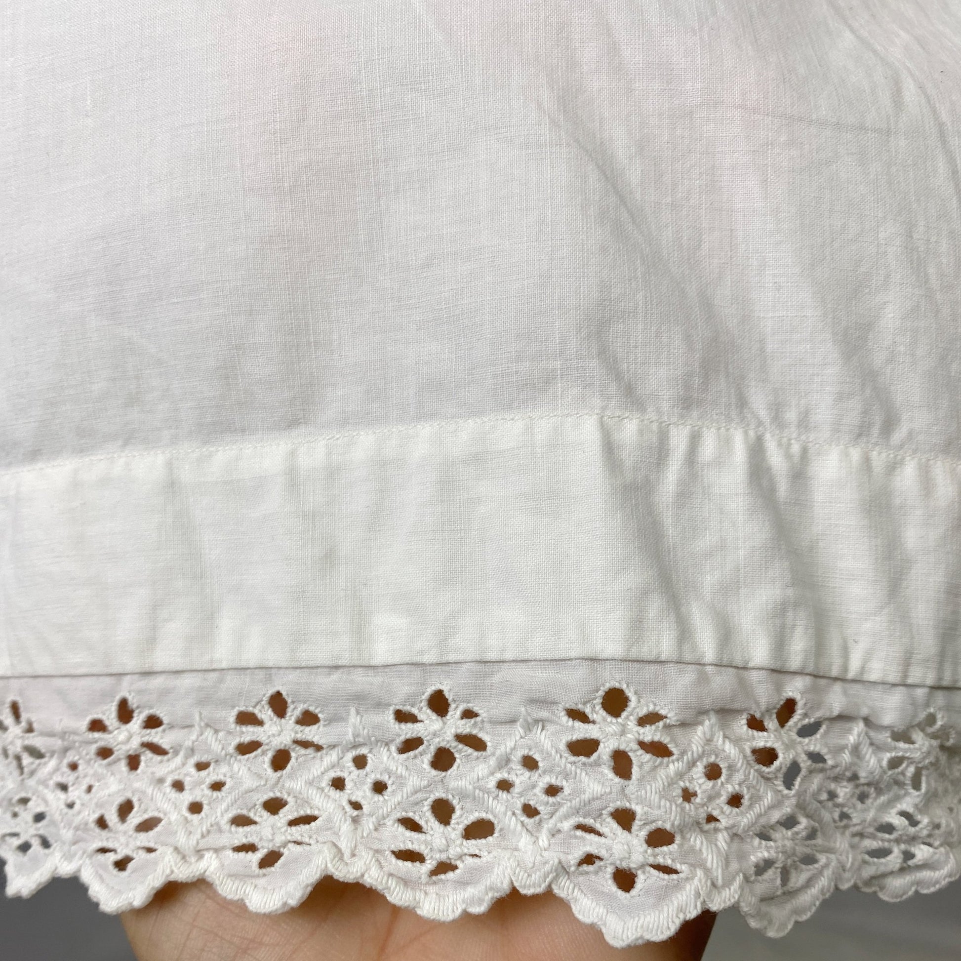 Antique 1910's Edwardian Nursing Gown | Hand Stitched Soft White Cotton with Crochet & Eyelet Lace | Size Free - Daggers & Dames