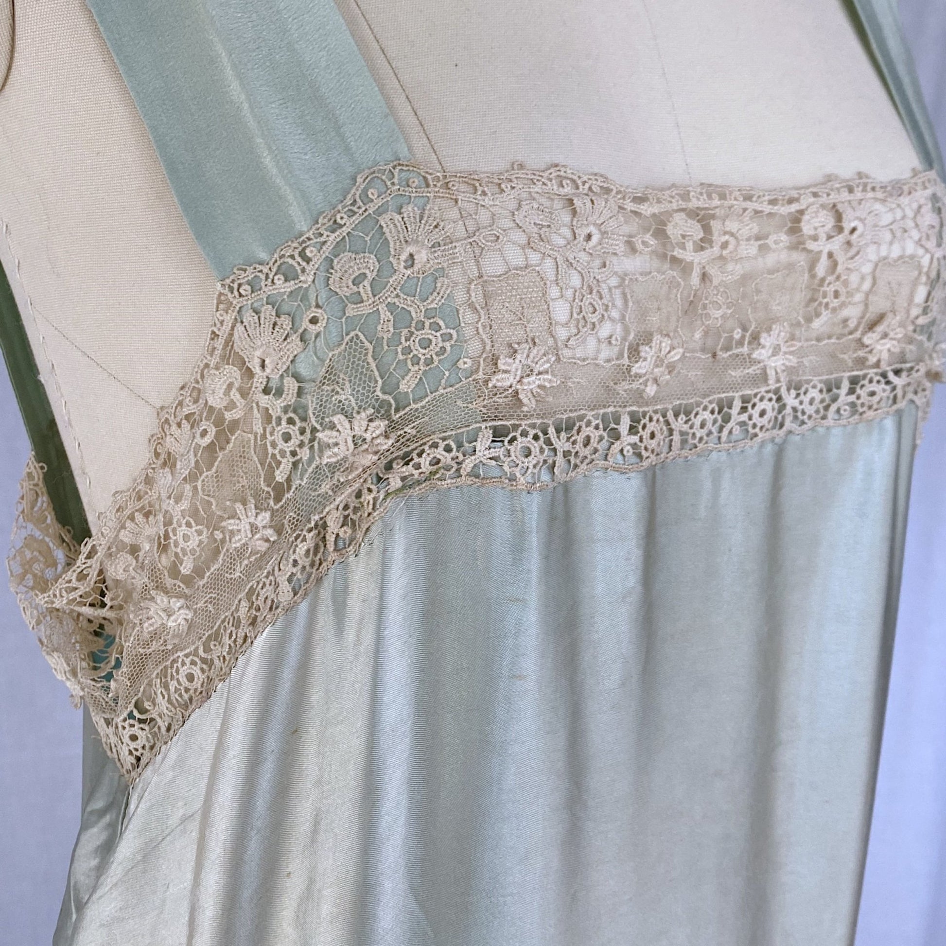 Antique 1920's Chemise | Mint Green Satin with Ivory Irish Lace | Size XS, S - Daggers & Dames