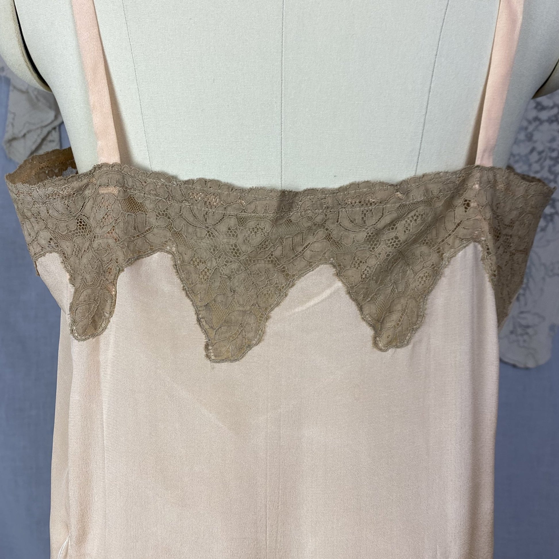 Antique 1920's Chemise | Peachy Rose Pink Silk Charmeuse with Mocha Lace & Rosette | Size S, M | New Old Stock - Daggers & Dames