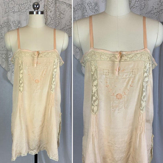 Antique 1920's Chemise | Size SM, MED | Palest Peach Silk Crepe with Tambour Embroidered Lace - Daggers & Dames