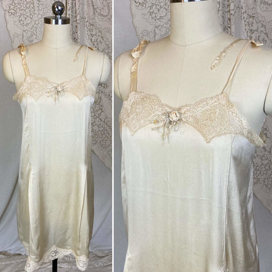 Antique 1920's Chemise Slip | Creamy Champagne Silk with Floral Alençon Lace | Size S, M, LG - Daggers & Dames
