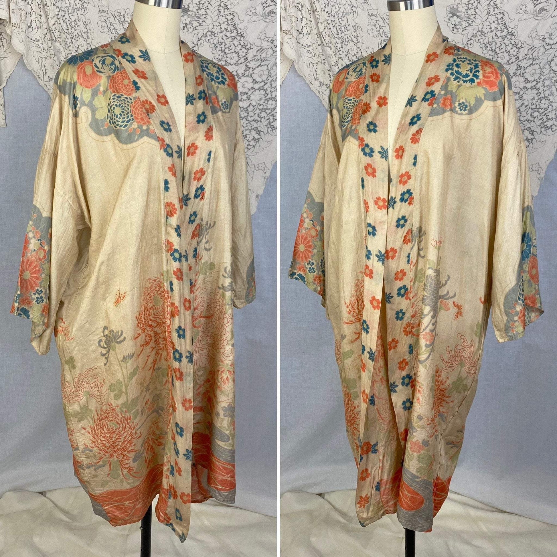Antique 1920's Robe | Floral Print Raw Pongee Silk | Size Free - Daggers & Dames