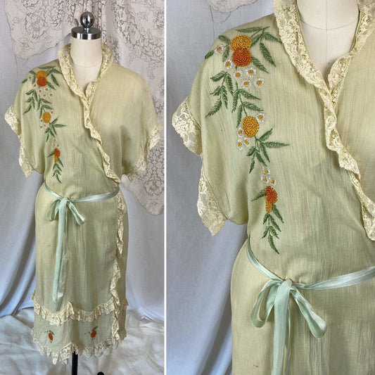 Antique 1920's Robe | Light Sage Green Cotton with Ivory Lace & Floral Embroidery | Size S, M, L - Daggers & Dames