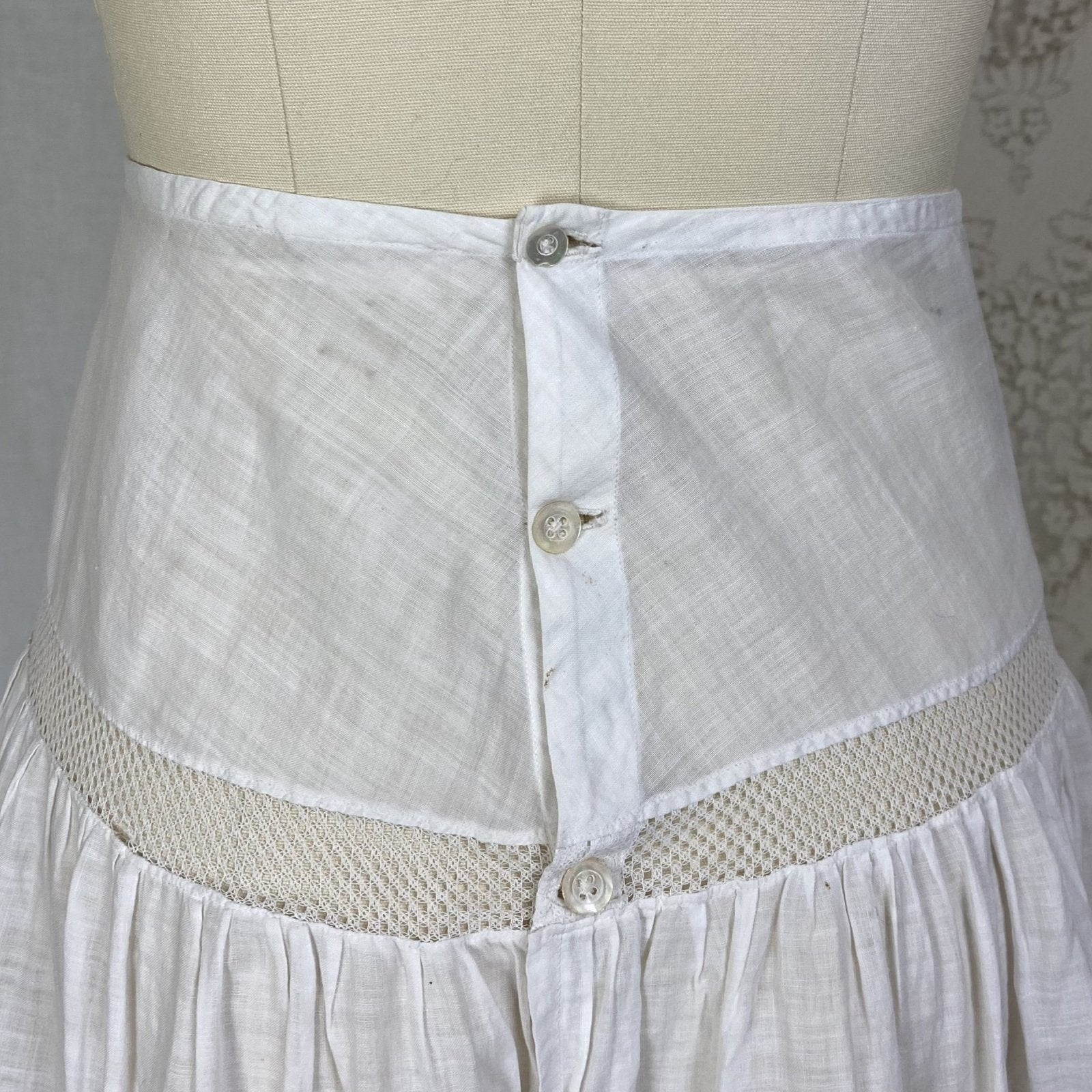 Antique Edwardian 1910's Knickers | Soft Semi-Sheer White Cotton with Lace & Open Seat | Size M, LG - Daggers & Dames