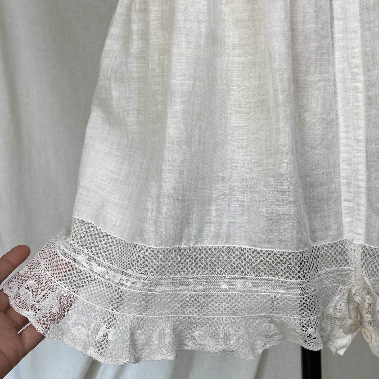 Antique Edwardian 1910's Knickers | Soft Semi-Sheer White Cotton with Lace & Open Seat | Size M, LG - Daggers & Dames