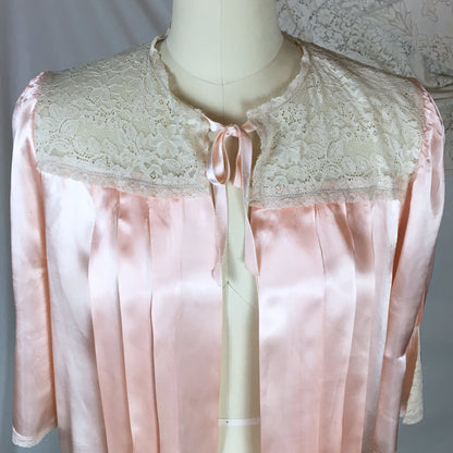 VIntage 1940&#39;s Bed Jacket | Rosy Pink Rayon Satin with Lace &  Pleated Bodice | Size SM, MED, LG