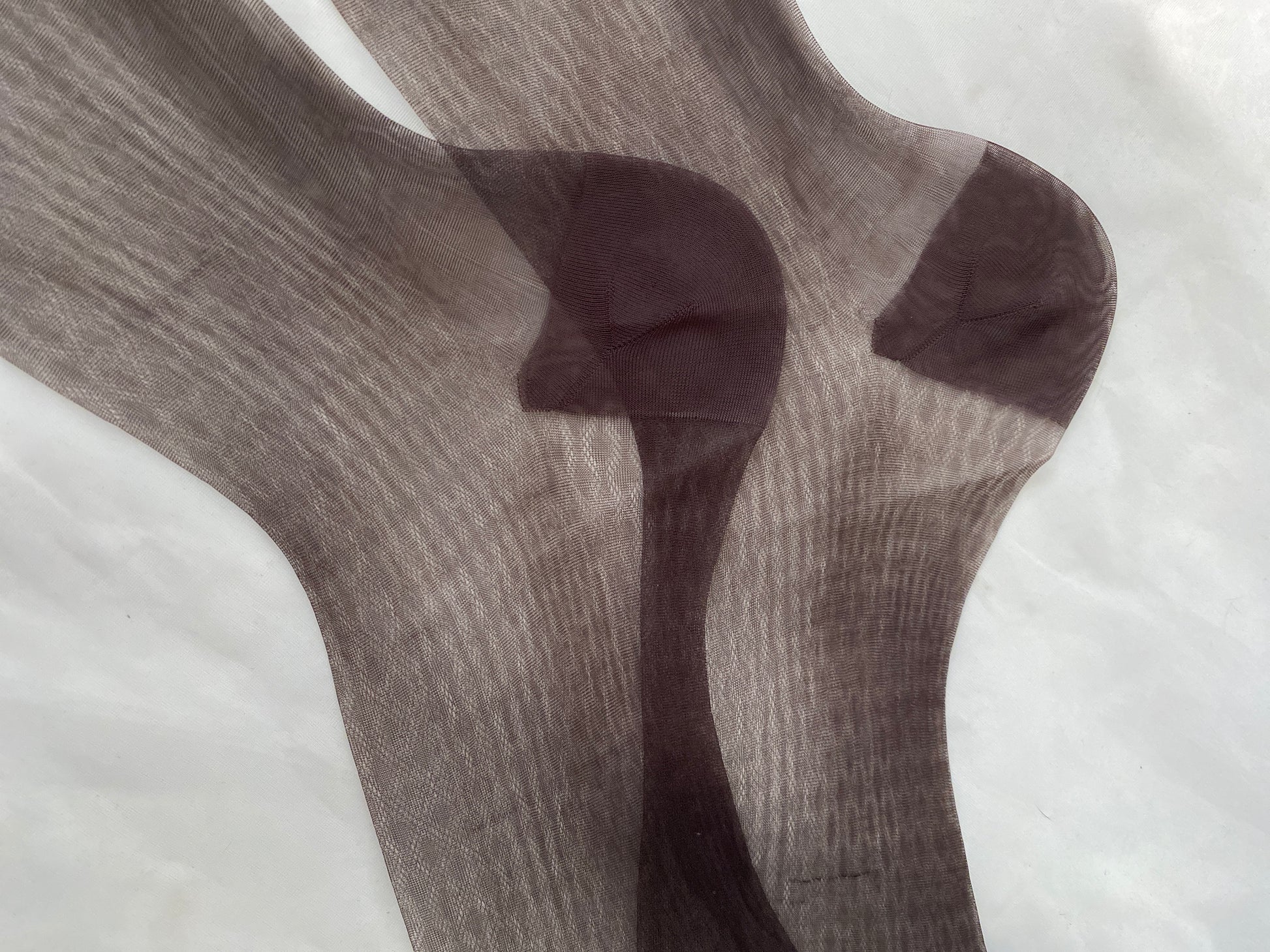Vintage 1950&#39;s Stockings | Seamless Deep Mocha Argyle Pattern Nylon | Size 10, 10.5 | Round the Clock