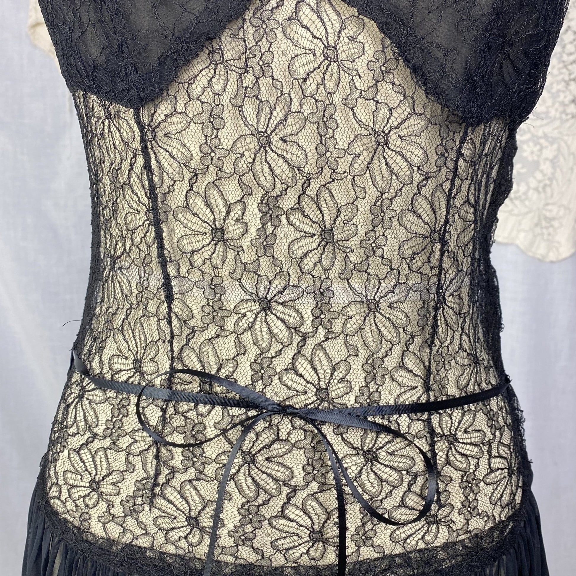 Vintage 1920's - 1930's Nightgown | Hand Stitched Black Silk Chiffon with Floral Chantilly Lace | Size XS - Daggers & Dames