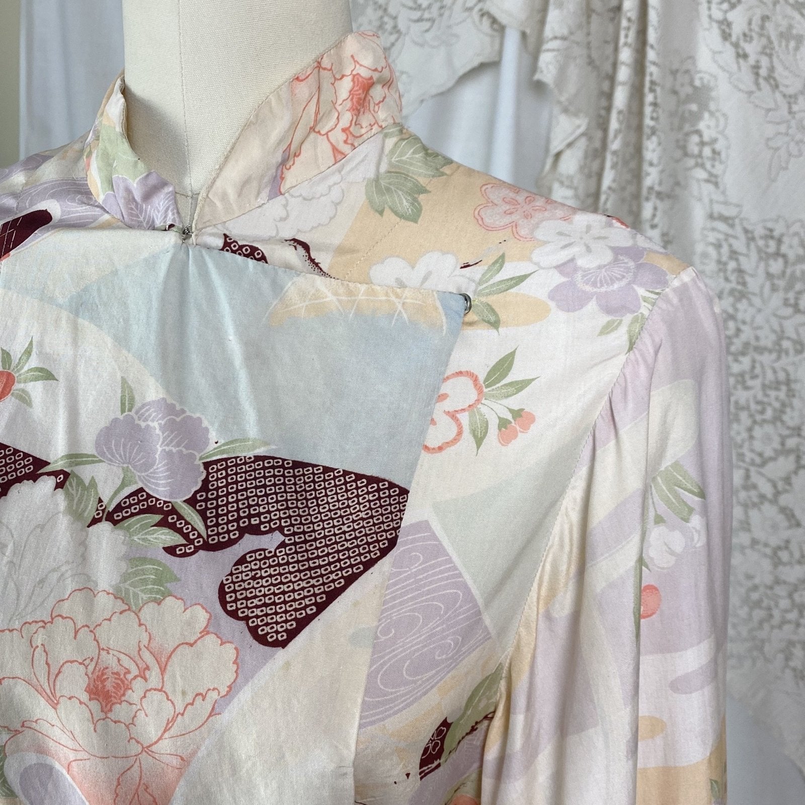 Vintage 1920's Beach Pajama Set | Sheer Raw Pongee Silk with Japanese Floral Print | Size XS, S - Daggers & Dames