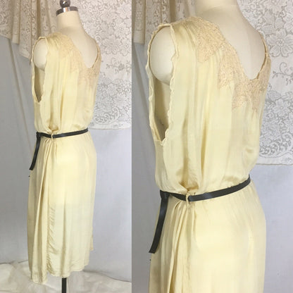 Vintage 1920's Nightgown | Gold Tissue Silk with Tambour Lace & Black Ribbon Tie | Size Free - Daggers & Dames