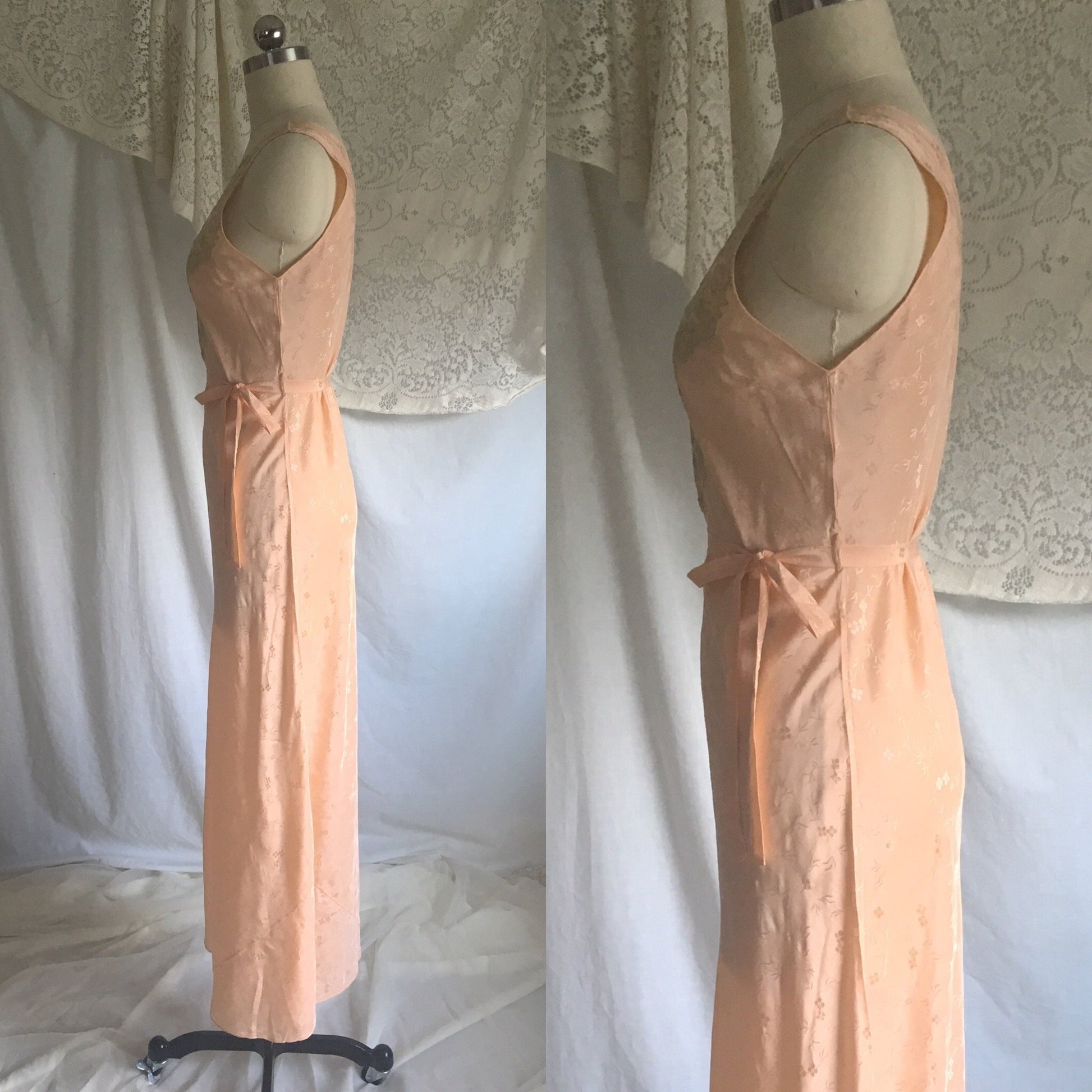 Vintage 1920's Nightgown | Rich Peach Rayon with Satin Damask & Alençon Lace Appliques | Size XS, S - Daggers & Dames